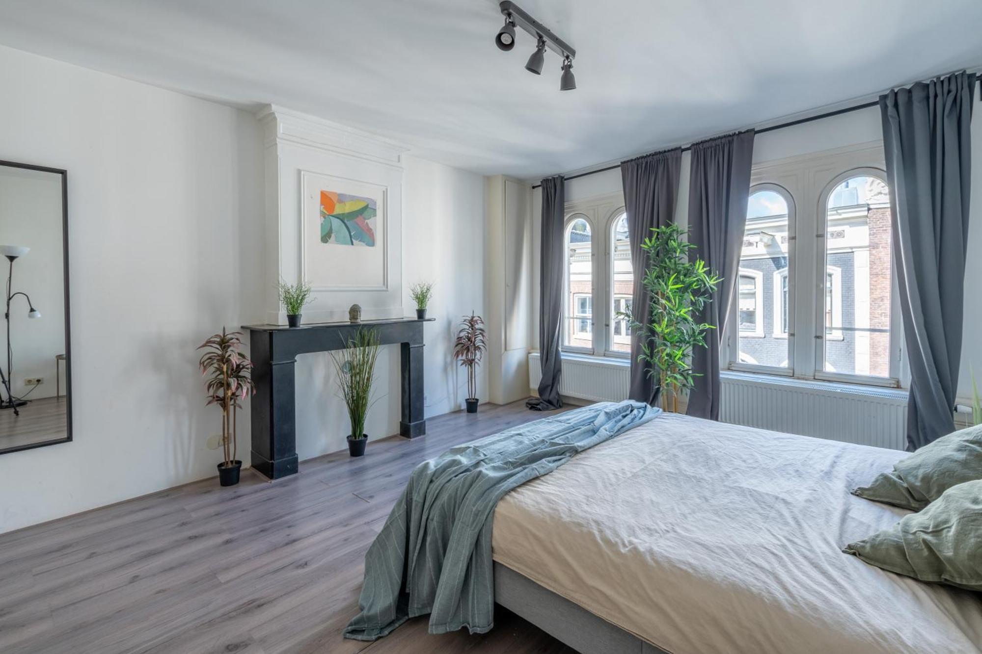 Penthouse Amsterdam Dam Square Hotell Exteriör bild